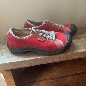 Keen shoes
